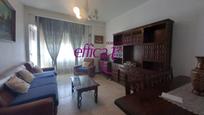 Sala d'estar de Casa o xalet en venda en Torrijos amb Aire condicionat i Calefacció