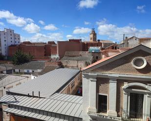 Exterior view of Flat for sale in Medina del Campo  with Heating and Balcony