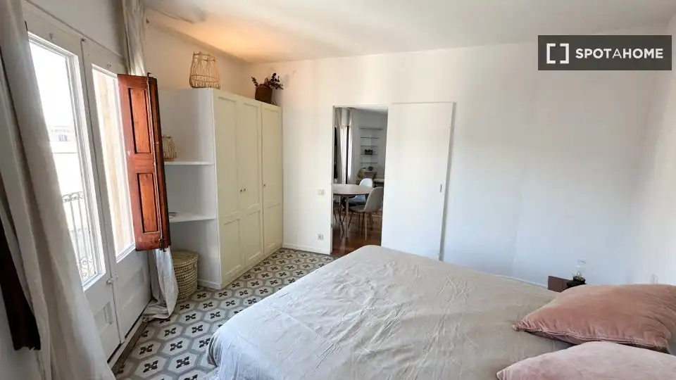 Flat with terrace to rent in Ciutat Vella, imagen 8