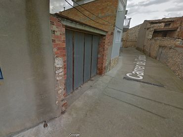 Wohnbaugrundstück zum Verkauf in Carrer de Baix 31