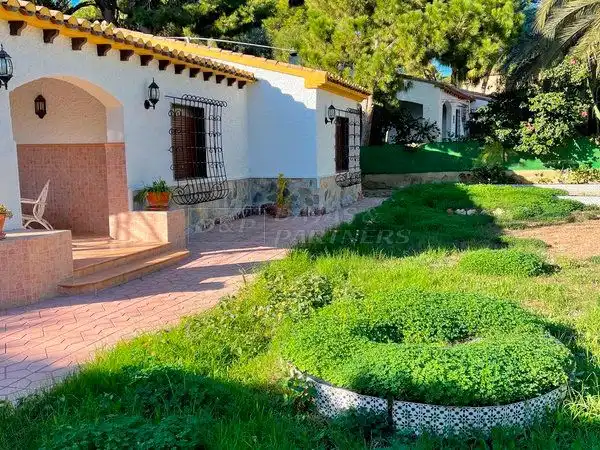Vista exterior de Casa o chalet en venta en Pilar de la Horadada con Aire acondicionado, Jardín privado y Terraza