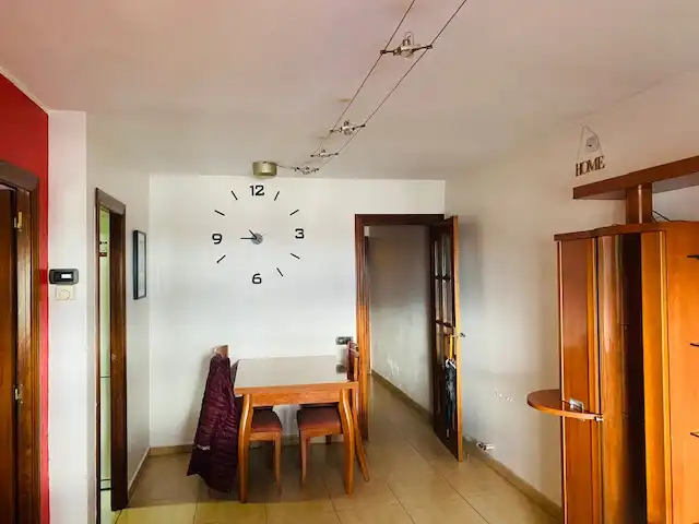 Comedor de Piso en venta en Barcelona con Calefacción y Horno