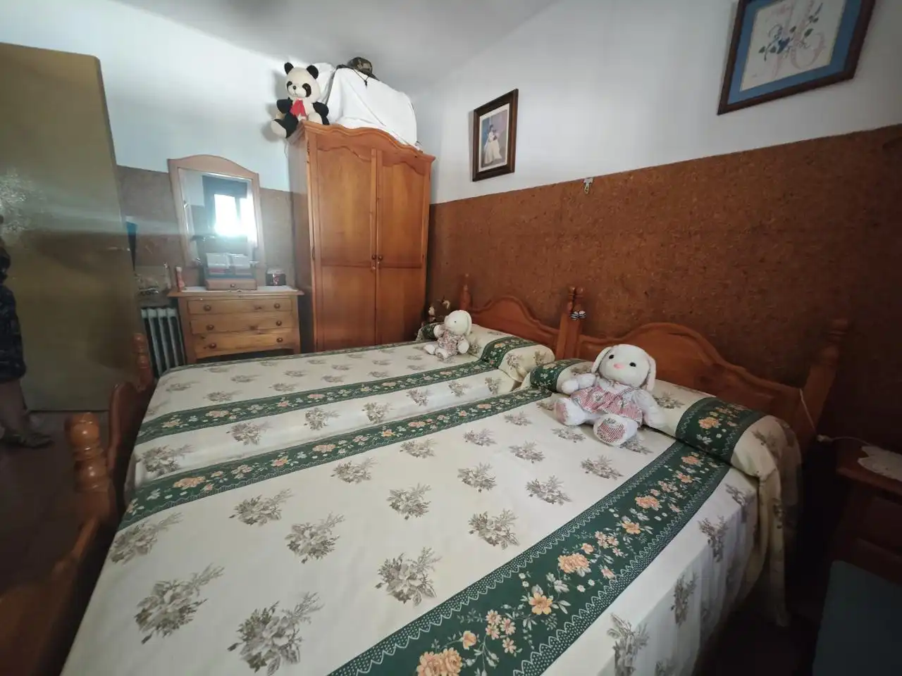 Houses for sale in PAJARES DE LA RIVERA, Riolobos