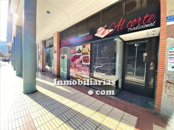 Local de alquiler en N/A, Cotolino