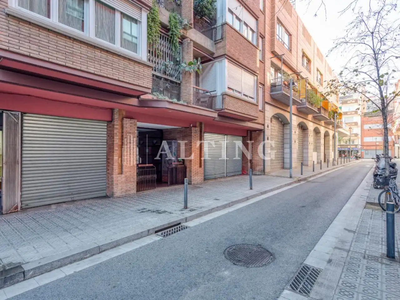 Vista exterior de Local en venta en Barcelona