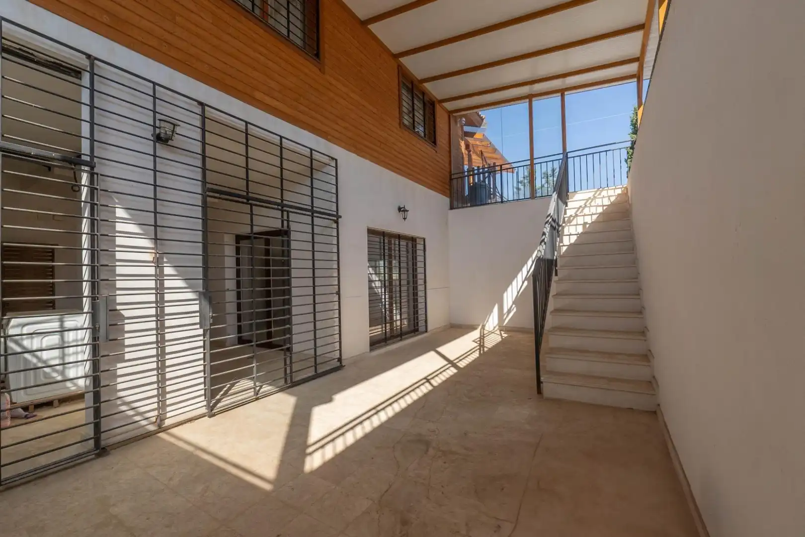 Exterior view of Houses for sale in Cúllar Vega  with Air Conditioner, Heating and Terrace
