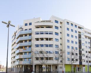 Exterior view of Flat for sale in  Zaragoza Capital  with Terrace, Storage room and Swimming Pool