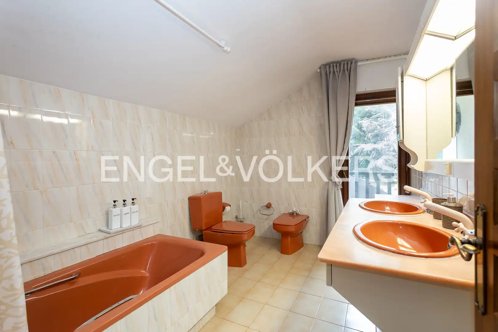 Baño de Casa o chalet de alquiler en Ribamontán al Mar con Calefacción, Jardín privado y Se aceptan mascotas