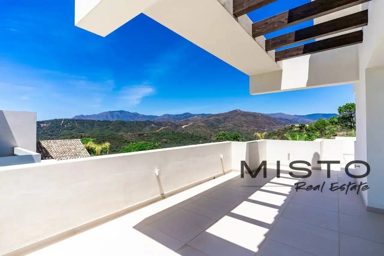 Terrassa de Pis en venda en Montemayor - Marbella Club