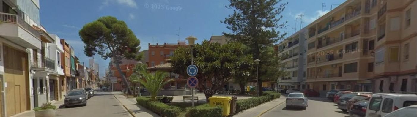 Vista exterior de Pis en venda en La Pobla de Farnals amb Terrassa i Balcó