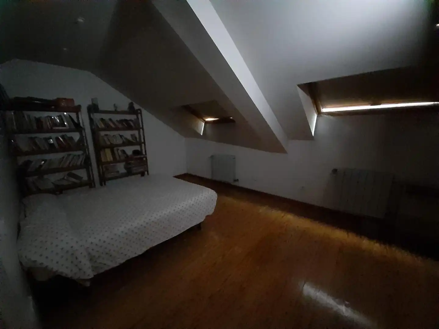 Bedroom of Duplexes for sale in Valladolid  with Heating, Terrace and Furnished