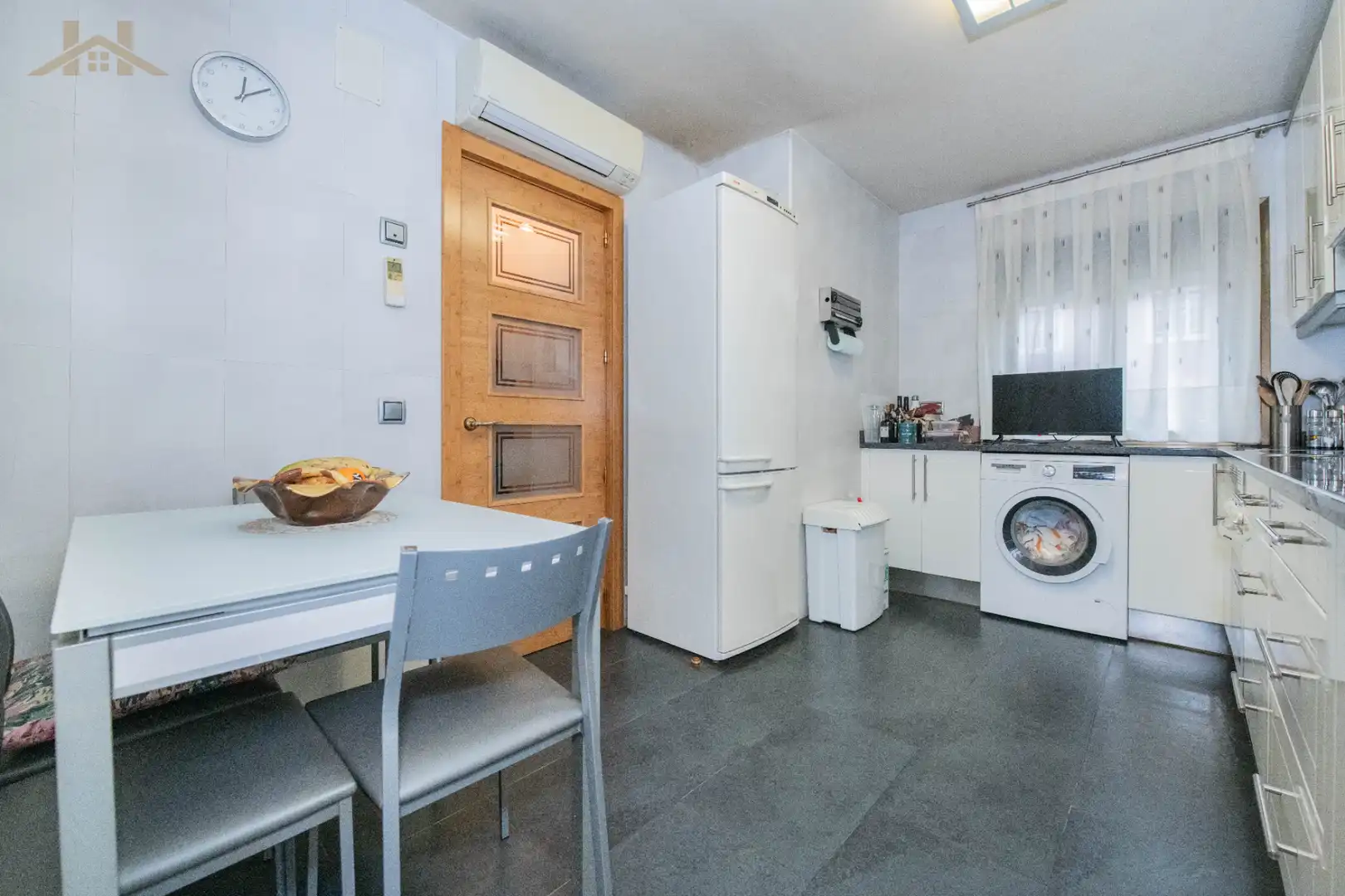 Kitchen of Houses for sale in Móstoles  with Air Conditioner, Heating and Private garden