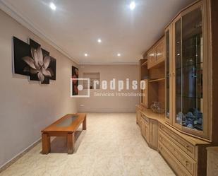 Living room of Flat for sale in  Madrid Capital  with Air Conditioner and Heating