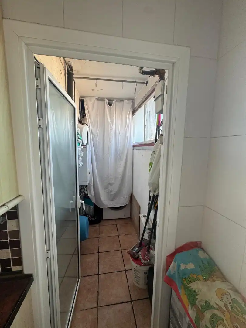Bany de Pis en venda en Badia del Vallès amb Calefacció, Moblat i Forn
