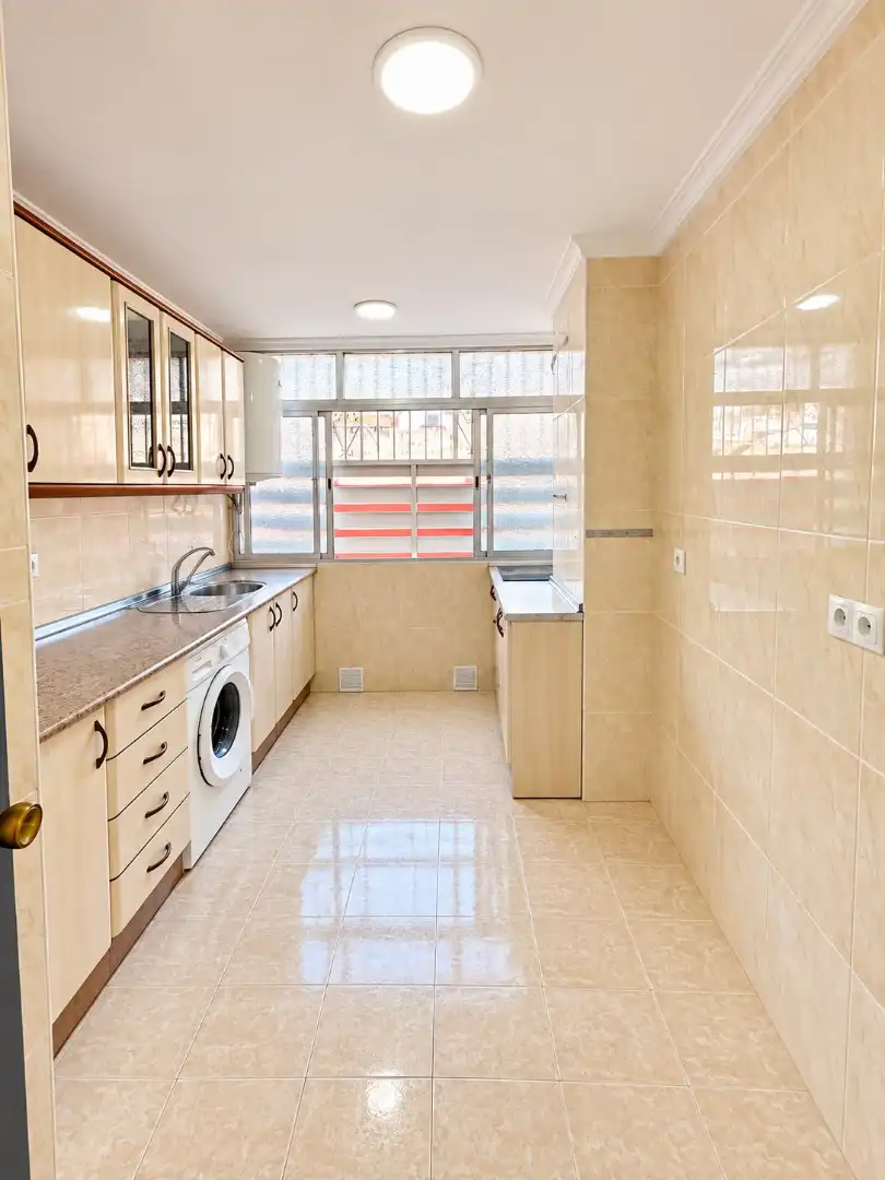 Cocina de Piso en venta en Málaga con Terraza