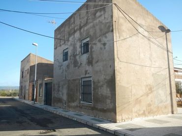 Adossat en venda a San Jose Obrero 1