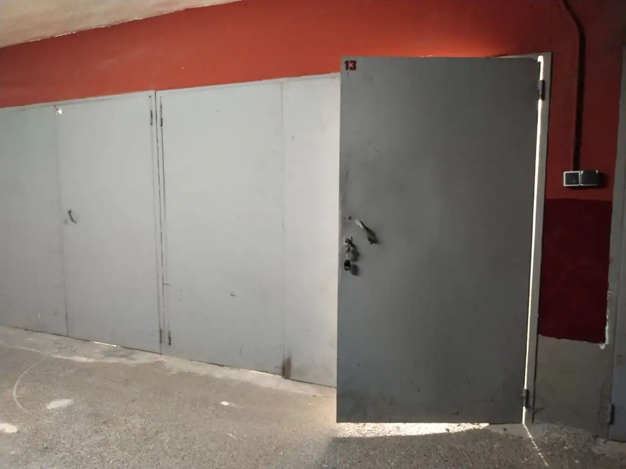 Parkplatz von Garage zum Verkauf in Langreo