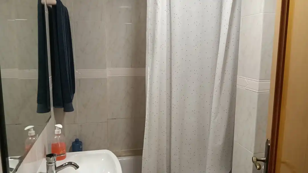 Baño de Apartamento en venta en Xeraco con Terraza, Trastero y Amueblado
