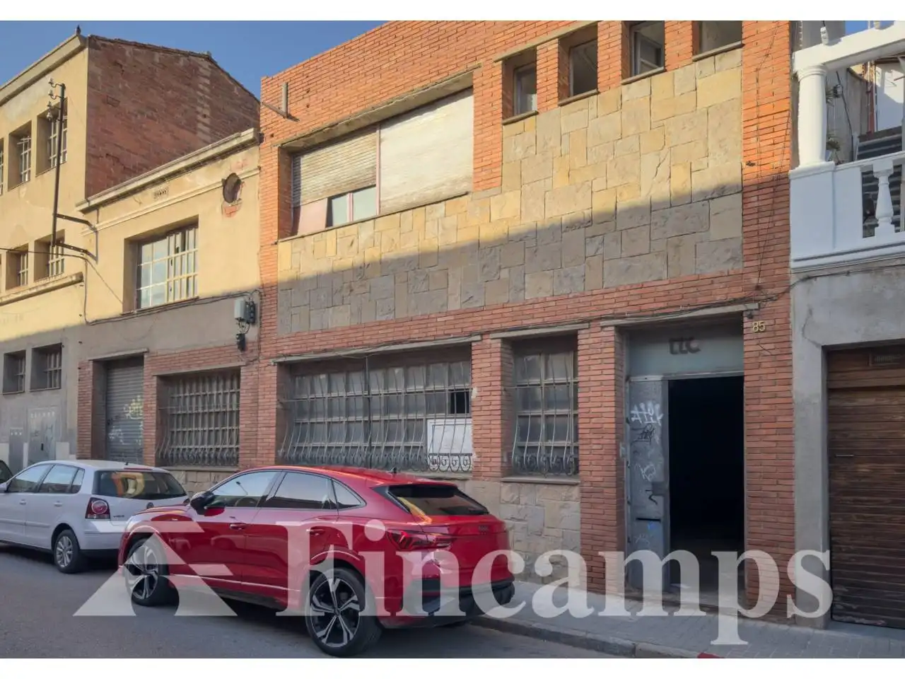 Exterior view of Industrial buildings for rent in Sabadell