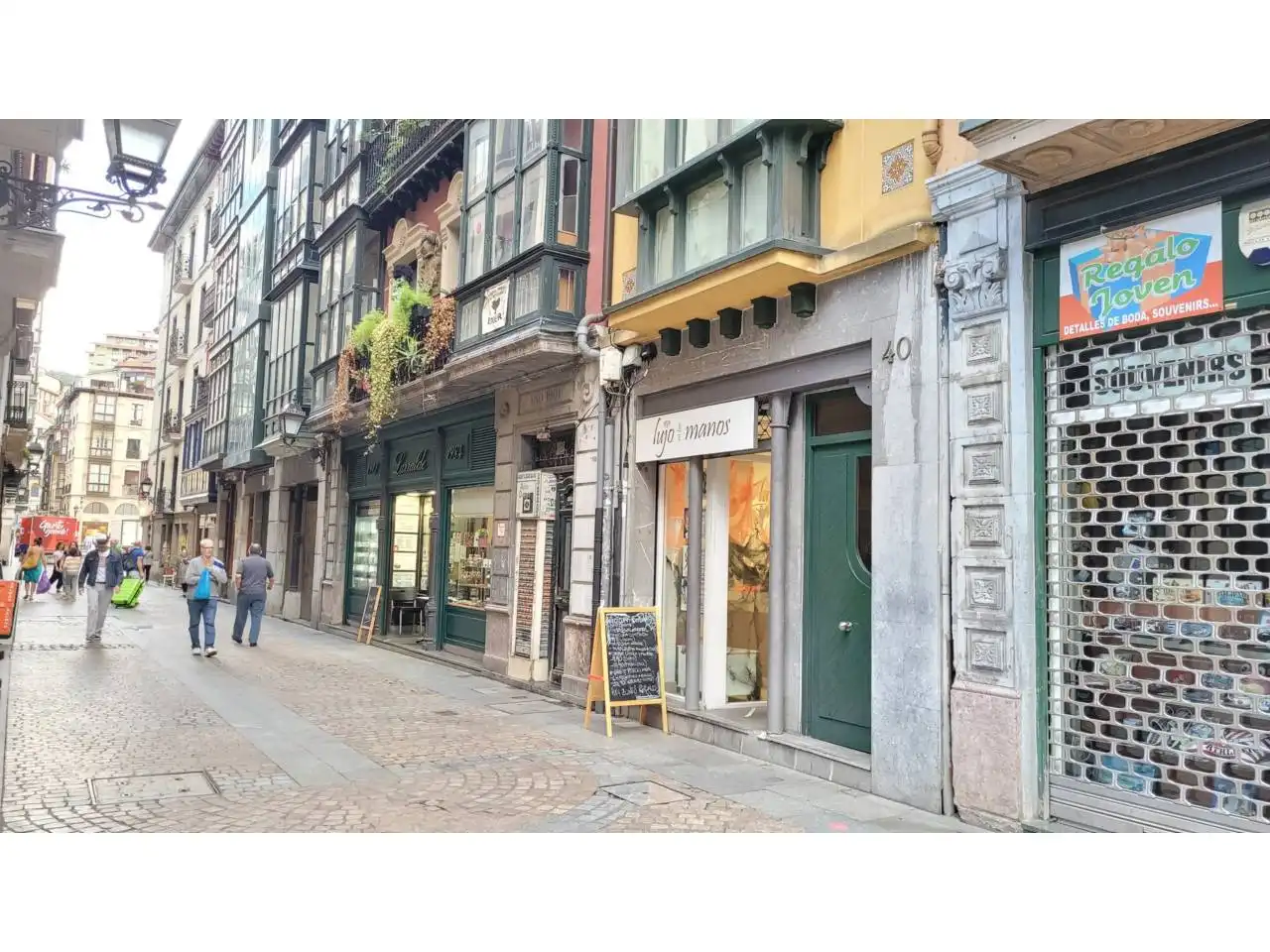 Local comercial en venta en Ibaiondo
