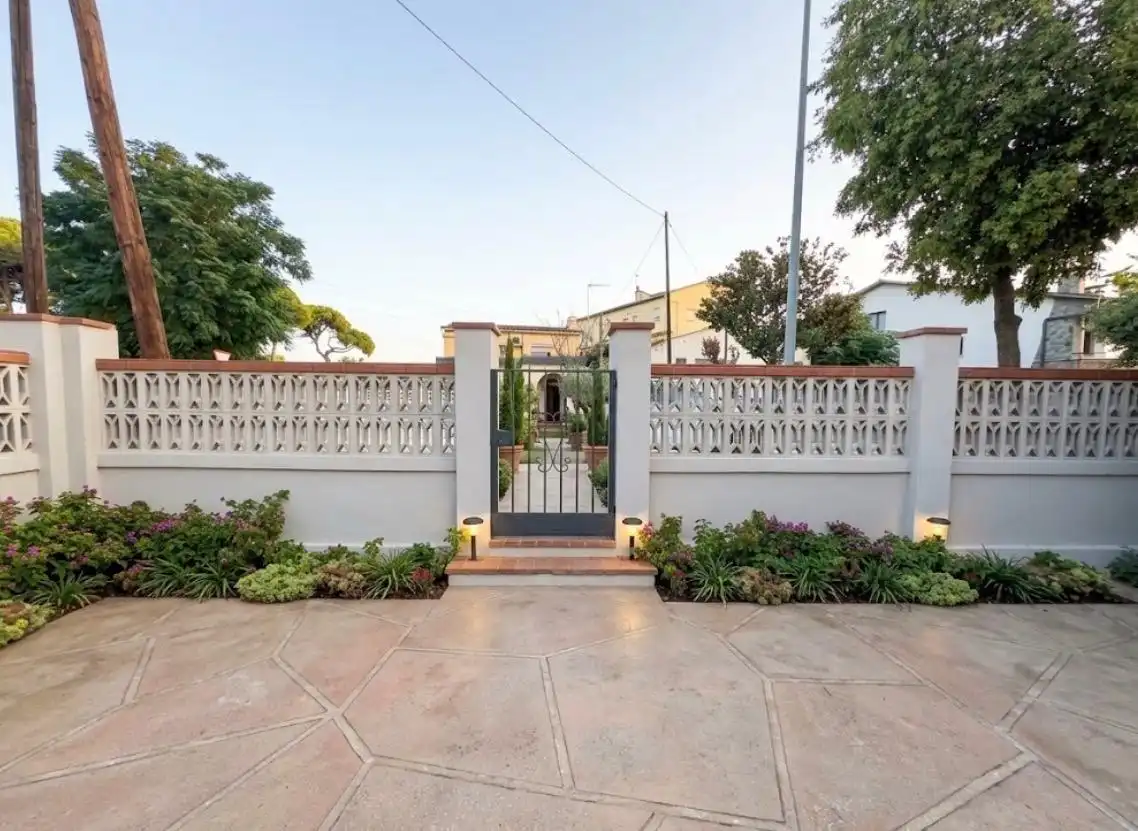 Casa amb jardí en venda a Santa Perpètua de Mogoda, imagen 2