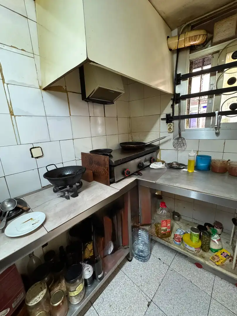 Business premises for transfer in Carrer del Roser, imagen 12