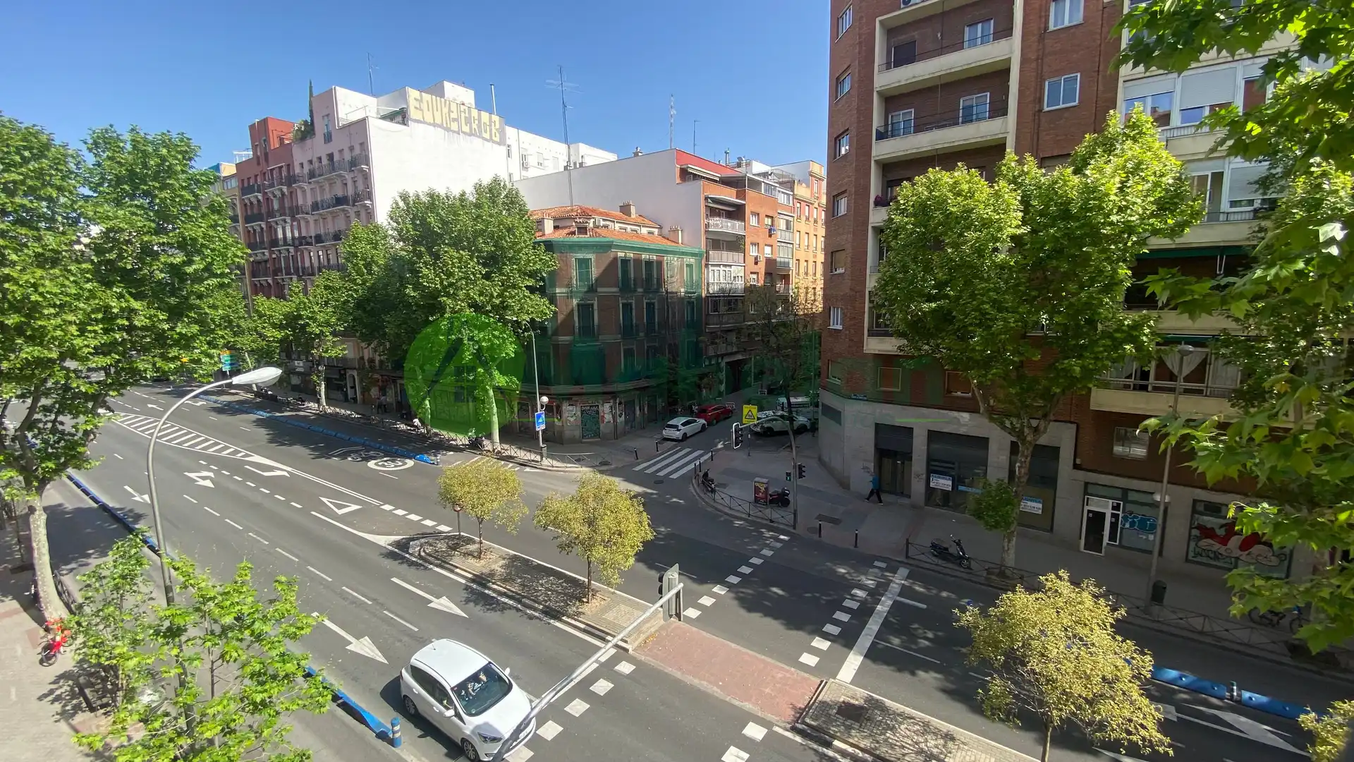 Vista exterior de Piso de alquiler en Madrid con Calefacción y Piscina comunitaria