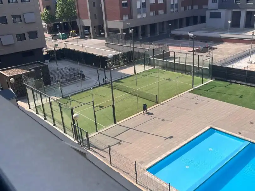 Piscina de Pis en venda en Valladolid Capital