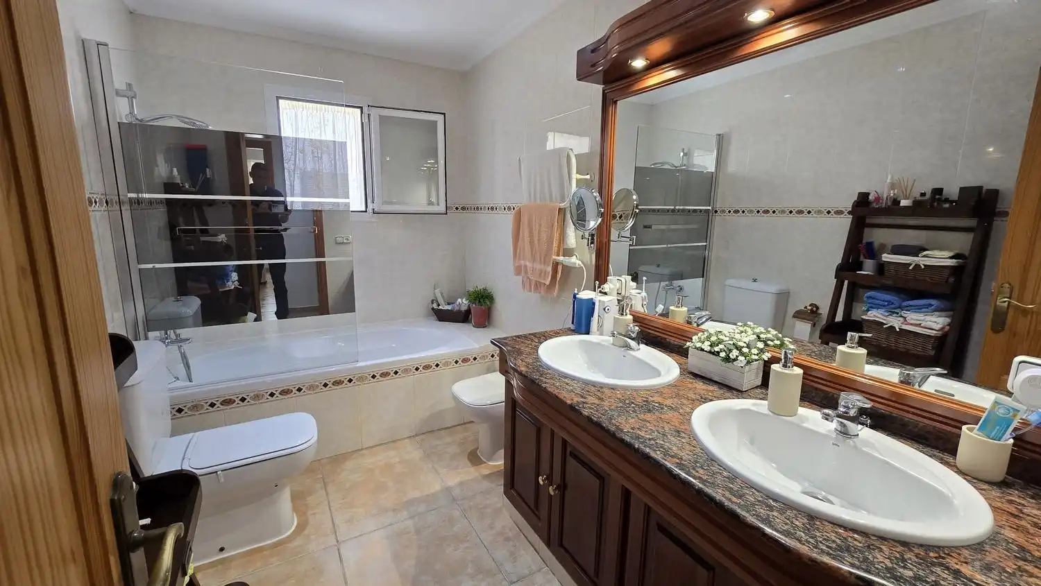 Baño de Casa o chalet en venta en Calvià con Aire acondicionado, Calefacción y Jardín privado