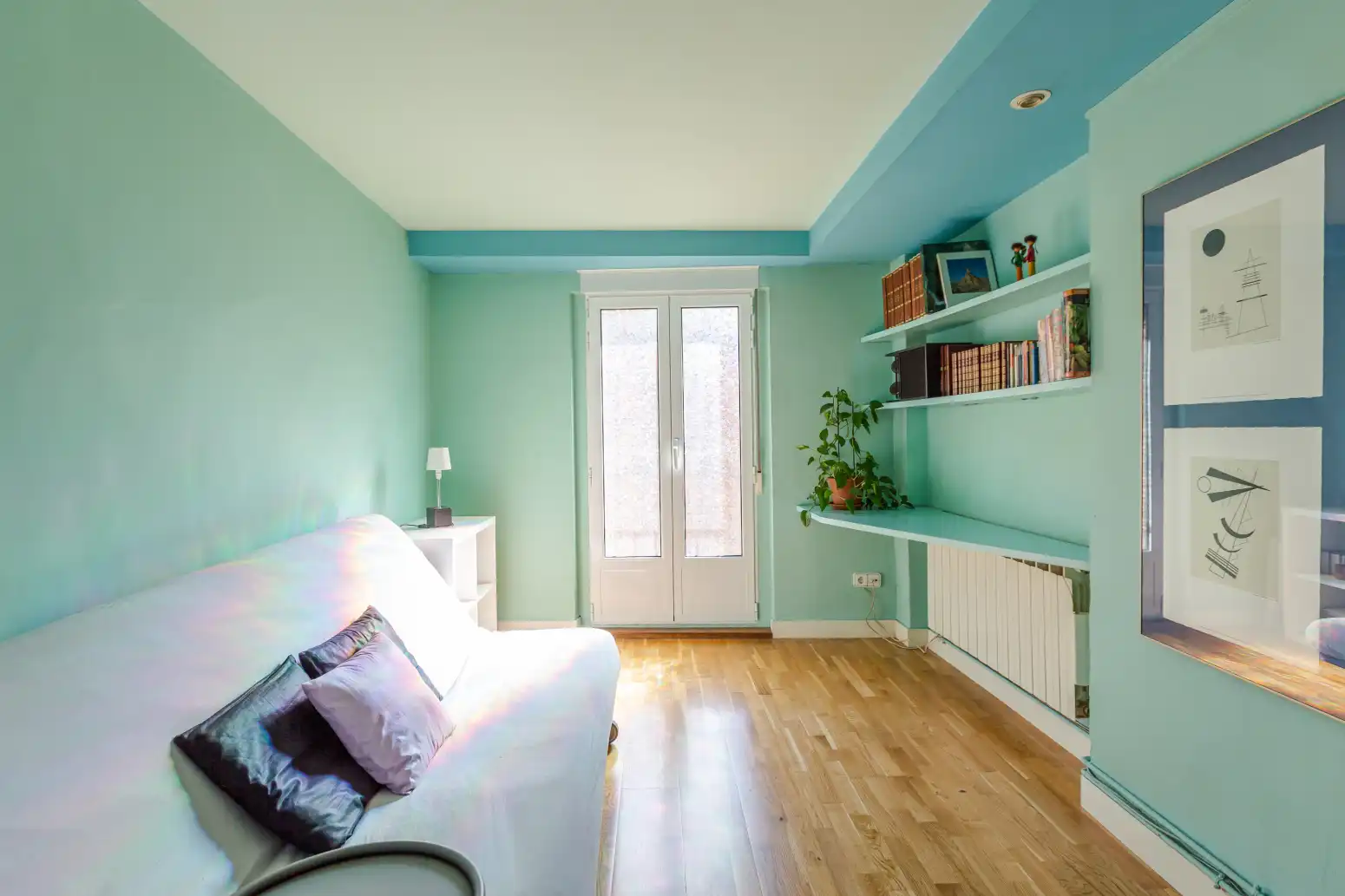 Habitación de Ático en venta en  Pamplona / Iruña con Calefacción, Amueblado y Balcón