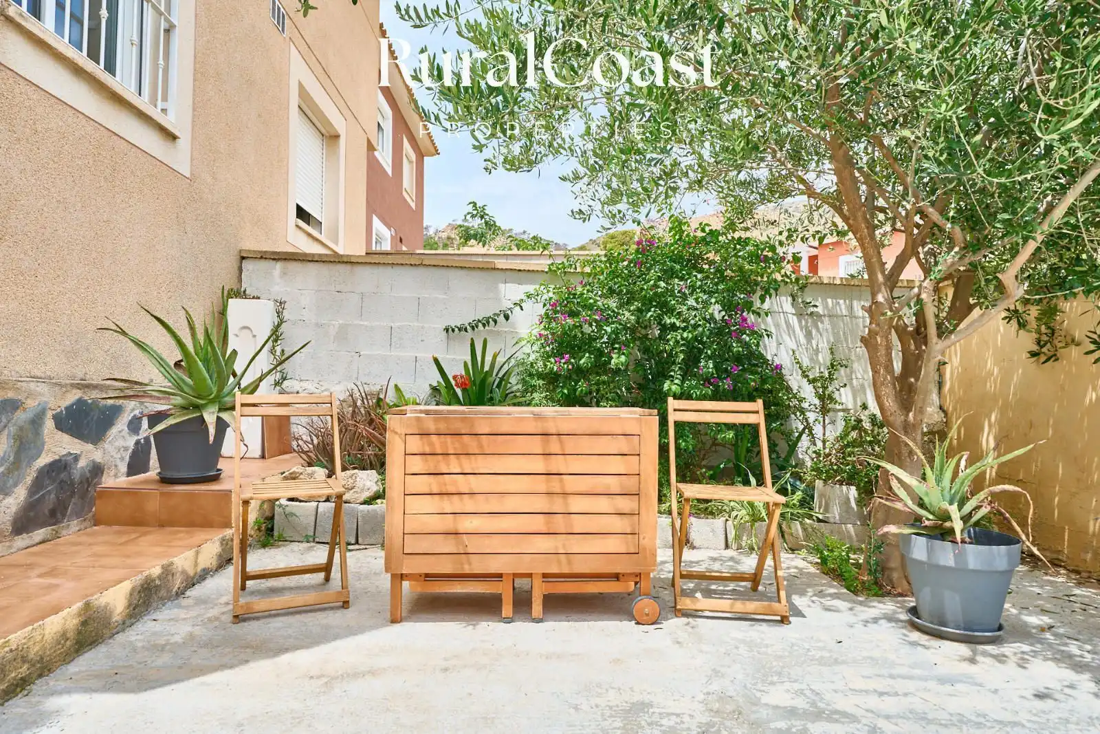 Terraza de Casa adosada en venta en Aigües con Aire acondicionado, Calefacción y Jardín privado