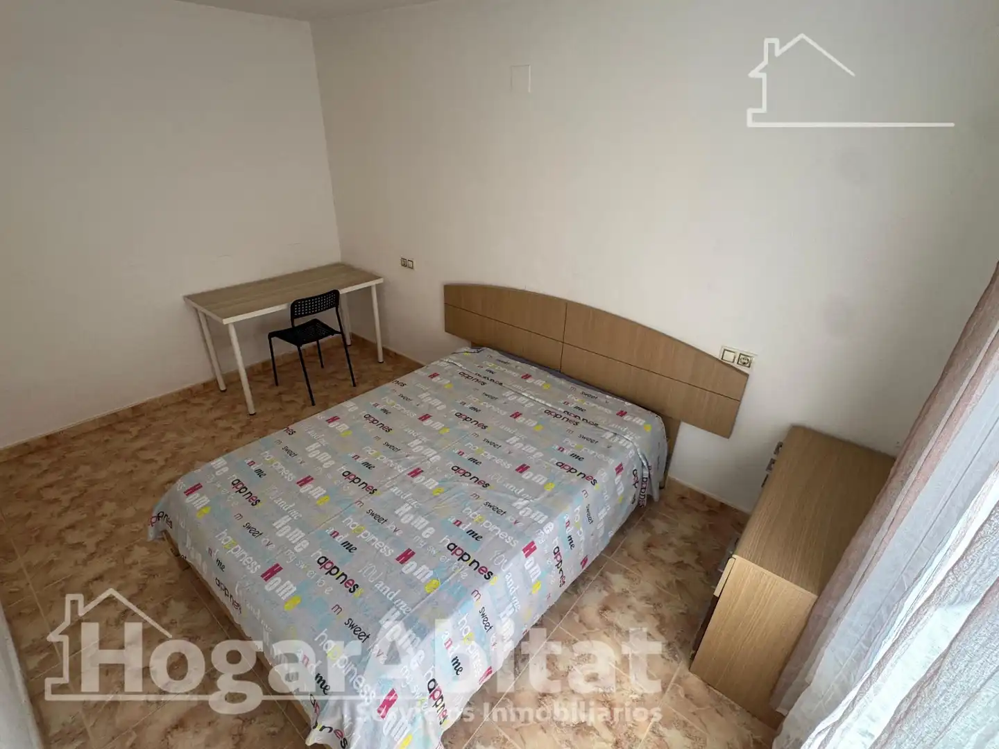Bedroom of Flat for sale in Sur