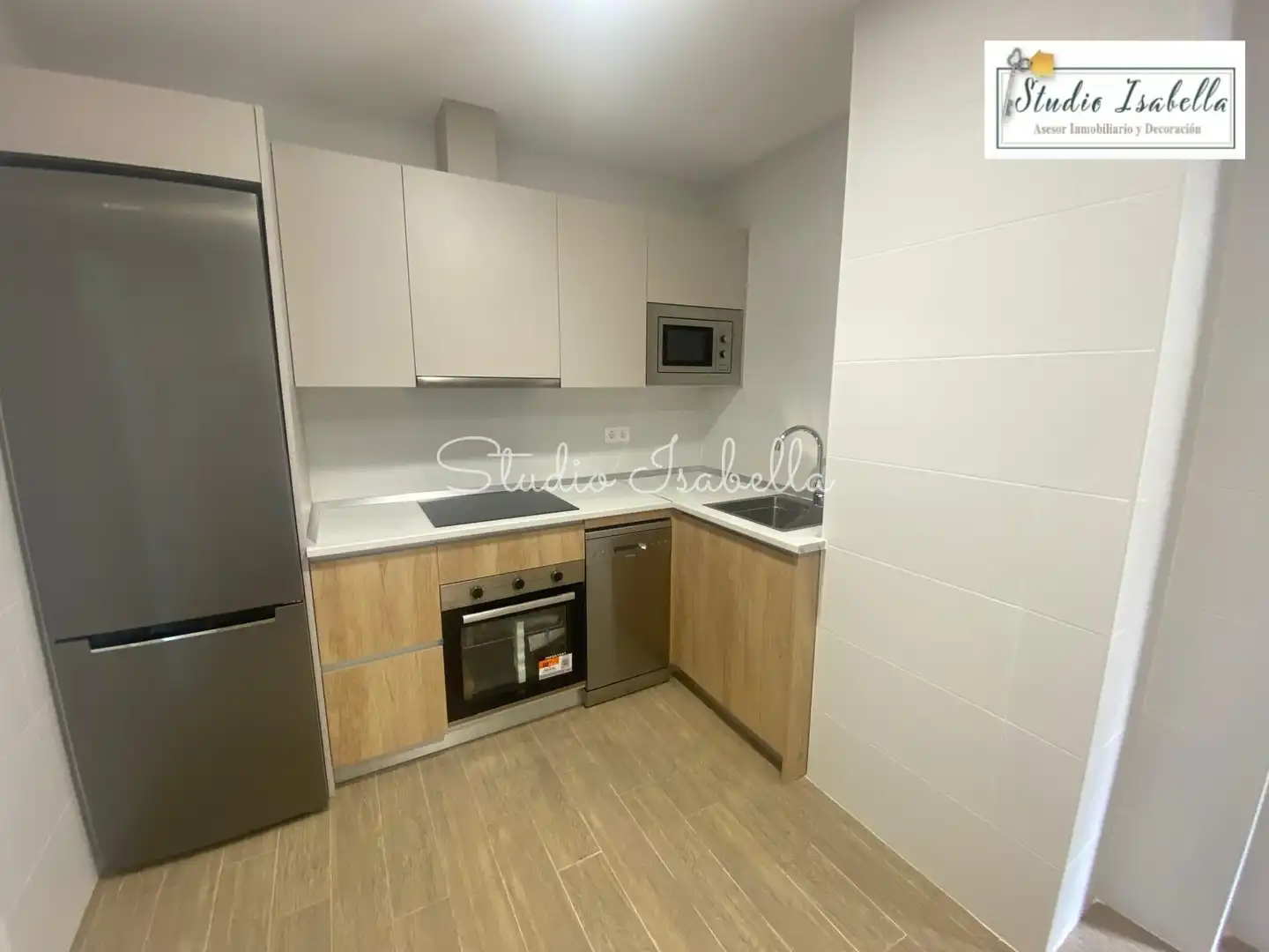 Cocina de Dúplex de alquiler en Toledo con Aire acondicionado, Calefacción y Terraza