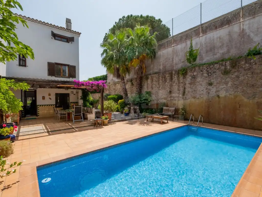 Piscina de Casa o xalet en venda en Palafrugell