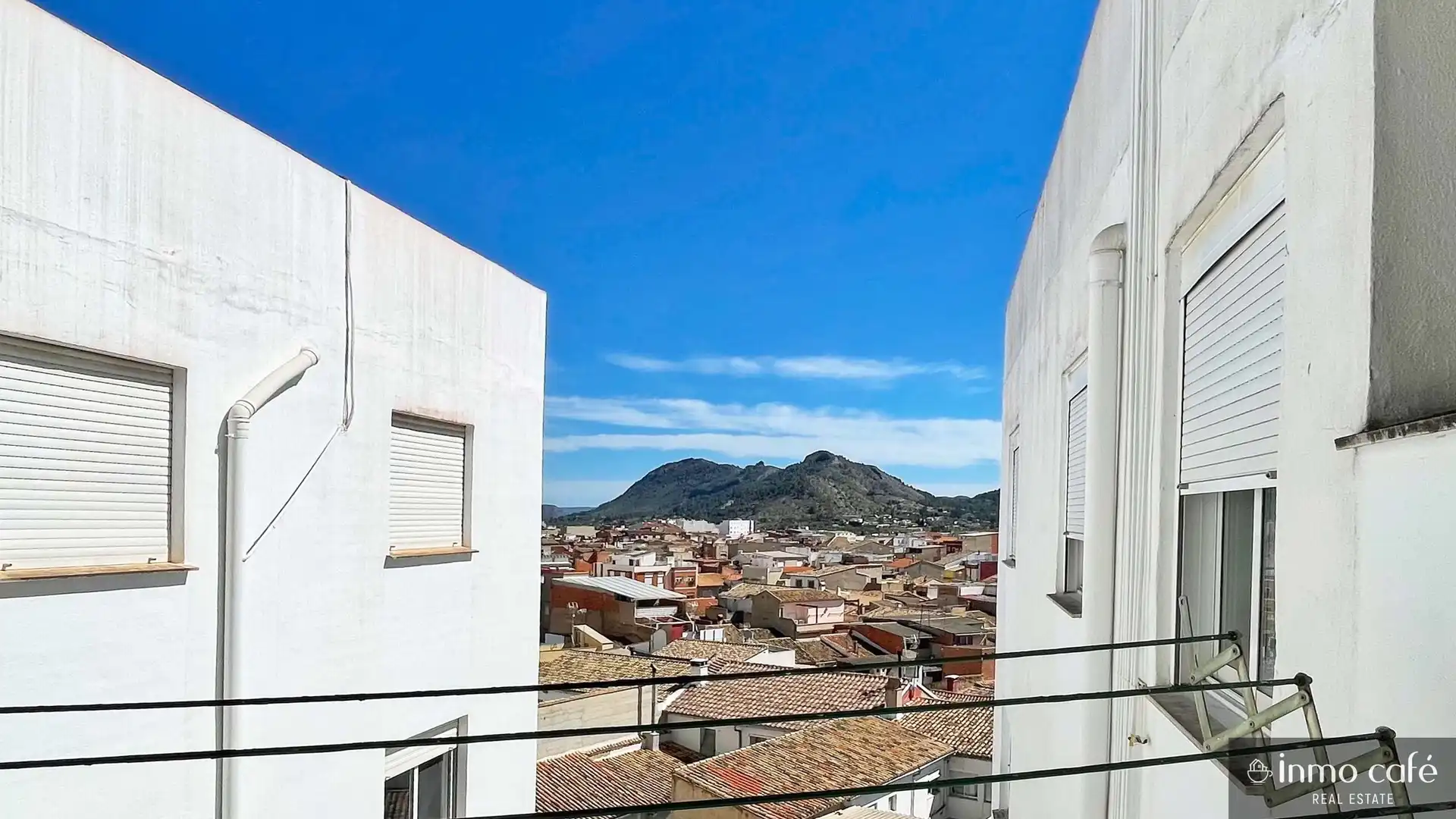 Vista exterior de Piso en venta en Canals