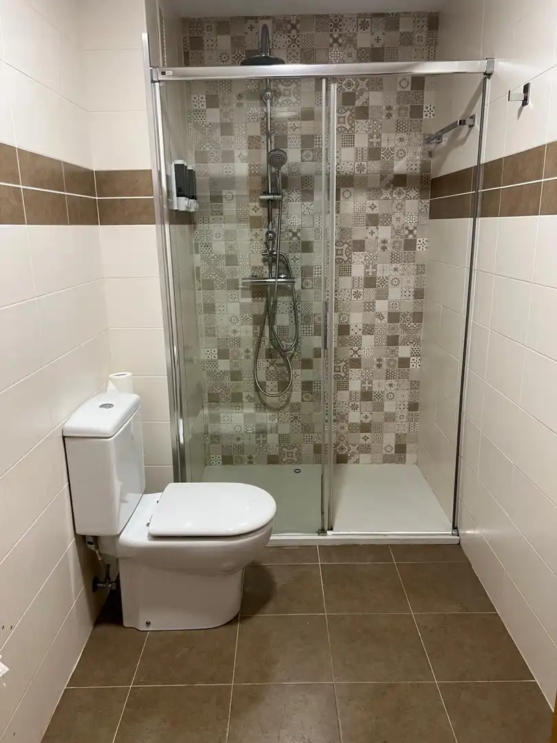 Bathroom of Flat for sale in  Logroño  with Air Conditioner, Heating and Terrace