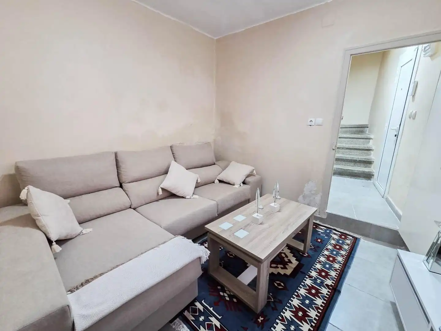 Sala de estar de Casa adosada en venta en Martorell con Aire acondicionado, Terraza y Trastero