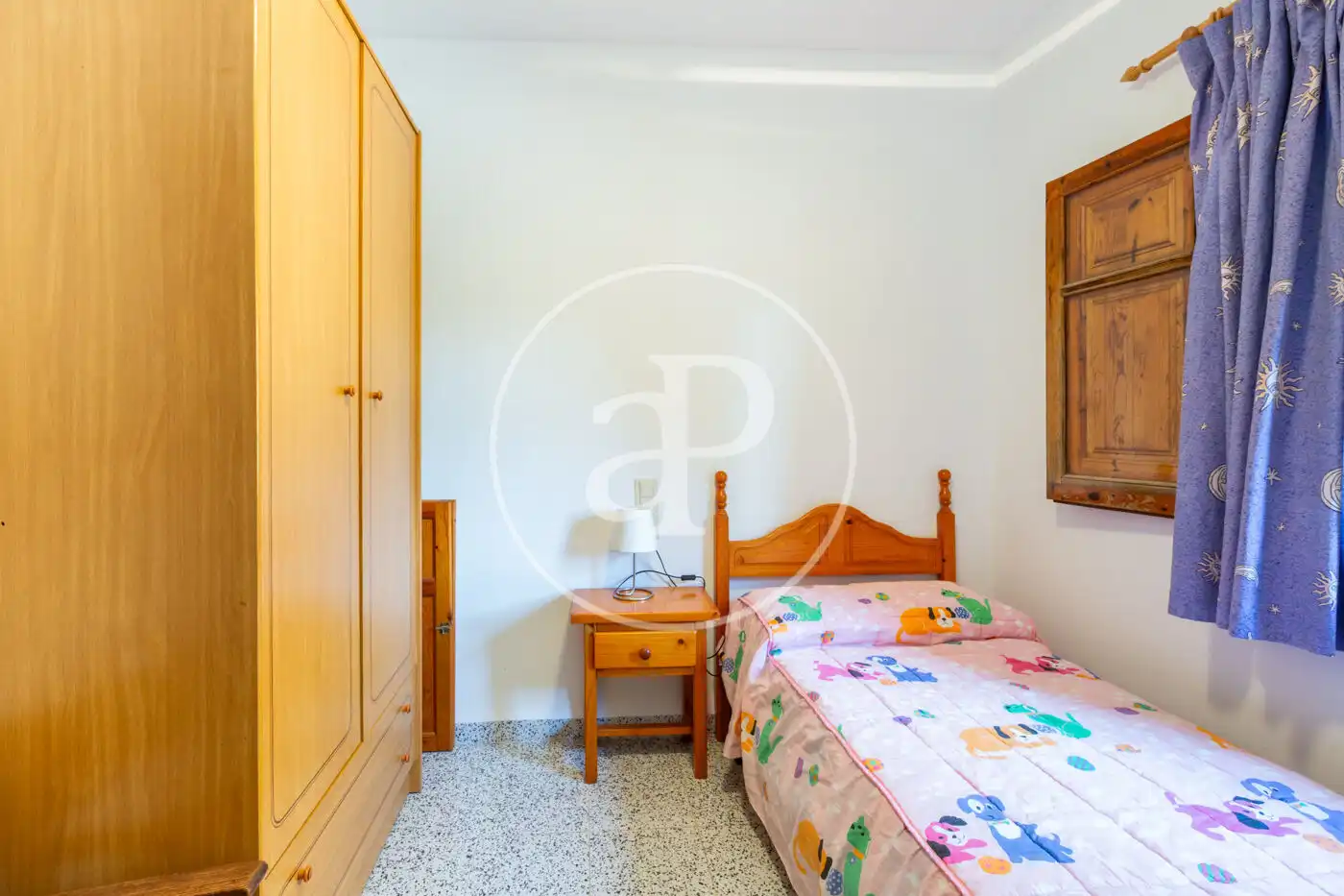 Bedroom of Houses for sale in Chiva  with Air Conditioner, Heating and Private garden