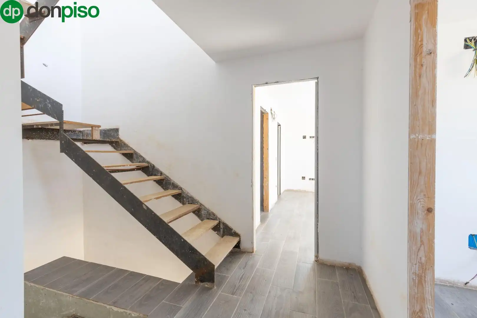 Detached house with terrace for sale in Calle Puntal de las Siete Lagunas 18, imagen 27