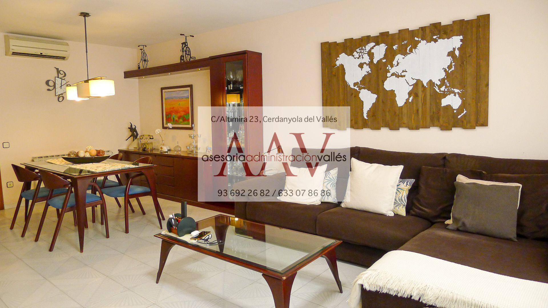 Living room of Single-family semi-detached for sale in Cerdanyola del Vallès  with Air Conditioner, Heating and Terrace