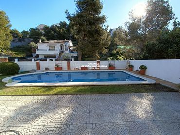 Villa con piscina in vendita a Torre de los escipiones