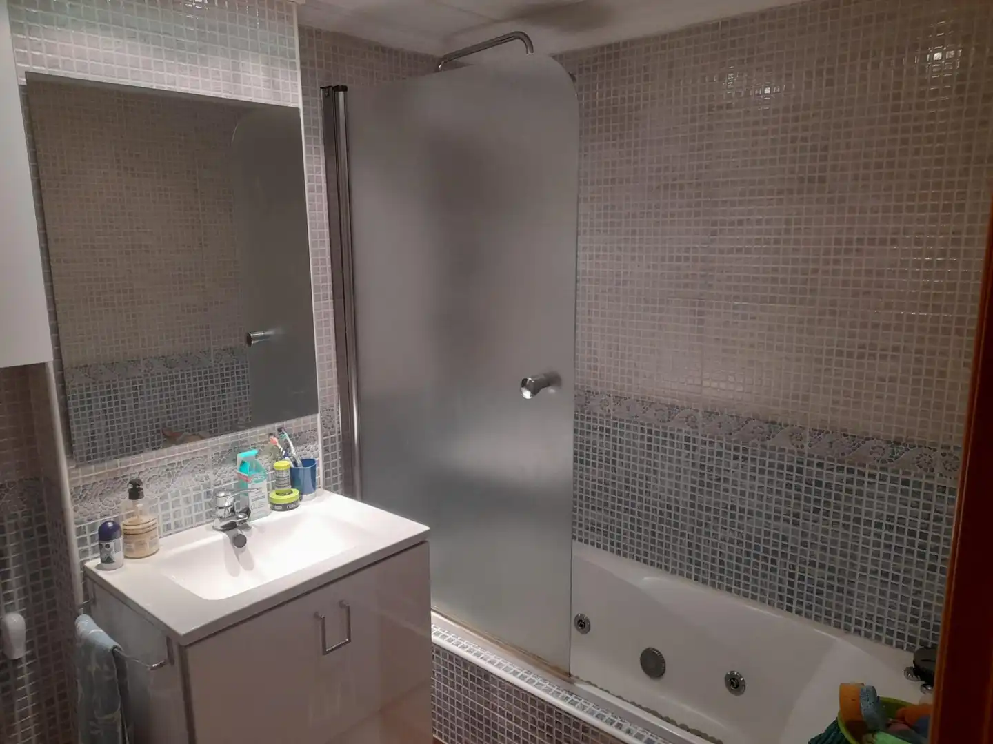 Bathroom of Detached homes for sale in Cáceres  with Air Conditioner, Heating and Storage room