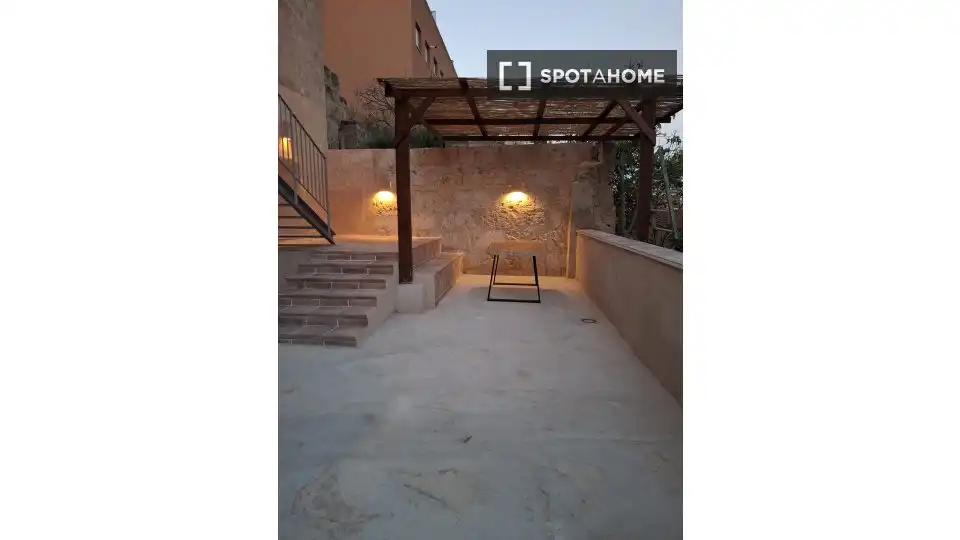 Terraza de Piso para compartir en  Palma de Mallorca con Aire acondicionado, Calefacción y Amueblado