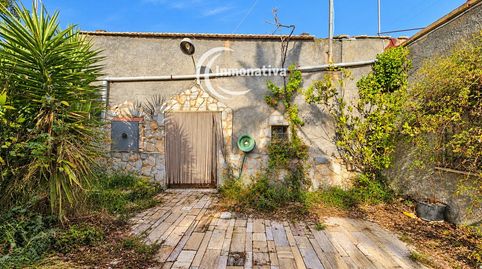 CASA CUEVA EN LA ROMANA UNA PROPIEDAD PARA QUIEN SABE VER MÁS ALLÁ