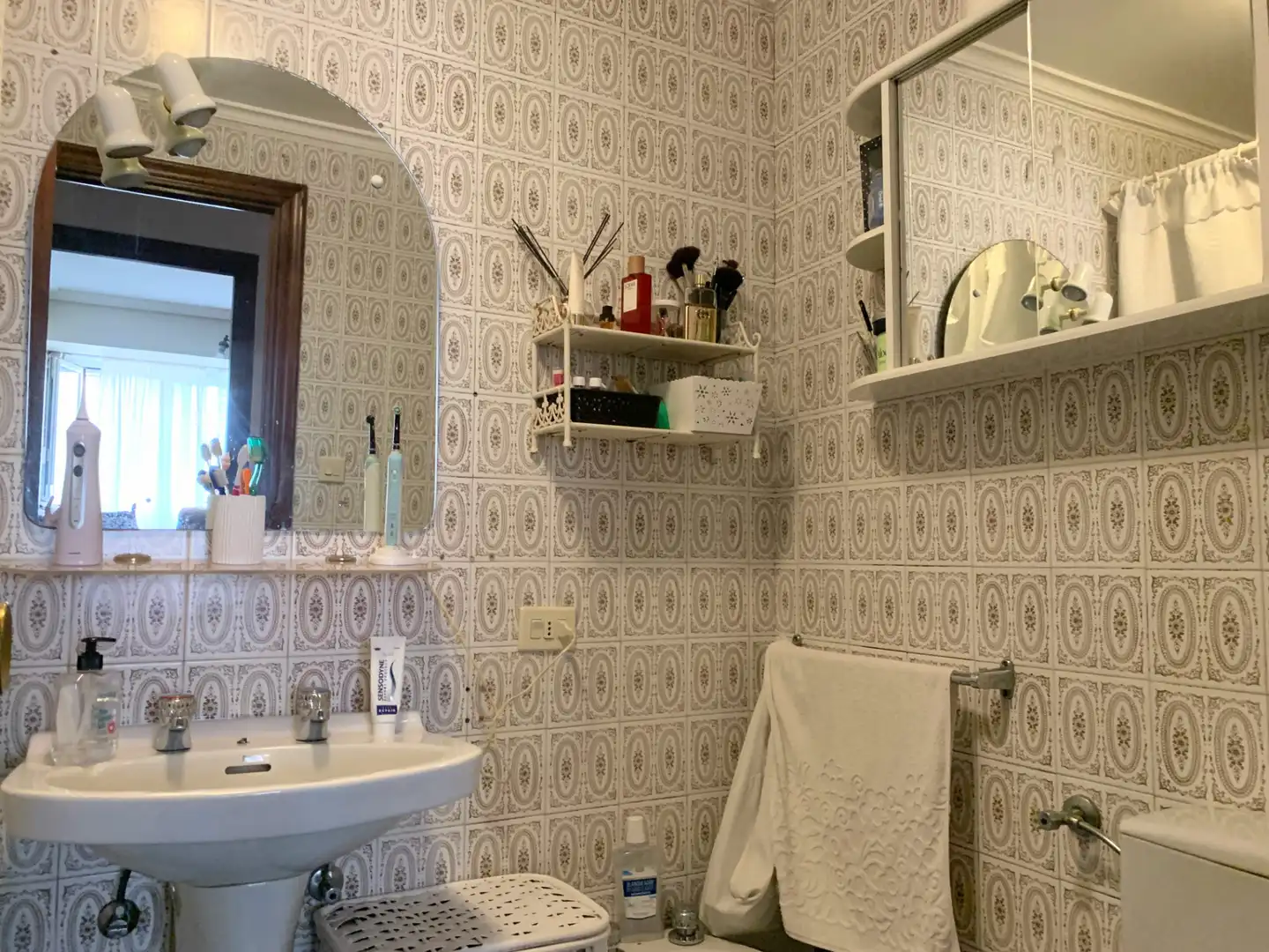 Bathroom of Flat for sale in Irun   with Heating and Furnished