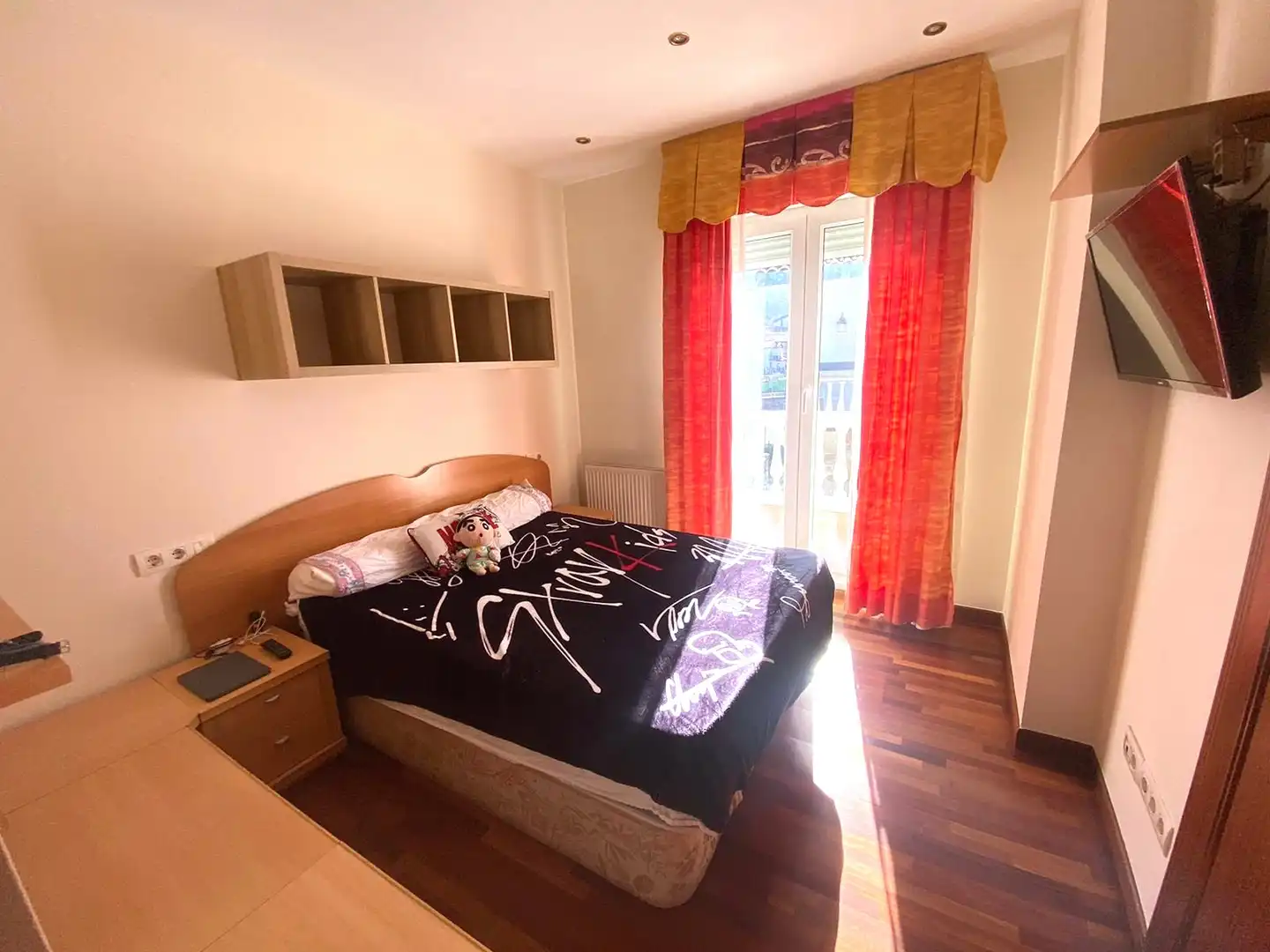 Habitación de Casa o chalet en venta en Castro-Urdiales con Calefacción, Jardín privado y Terraza