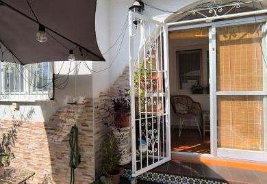 Photo 2 of House or chalet for sale in Calle Calas Blancas B, Zona Playa de los Locos, Alicante