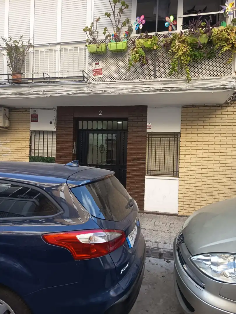 Aparcament de Pis de lloguer en Sevilla amb Aire condicionat, Calefacció i Terrassa