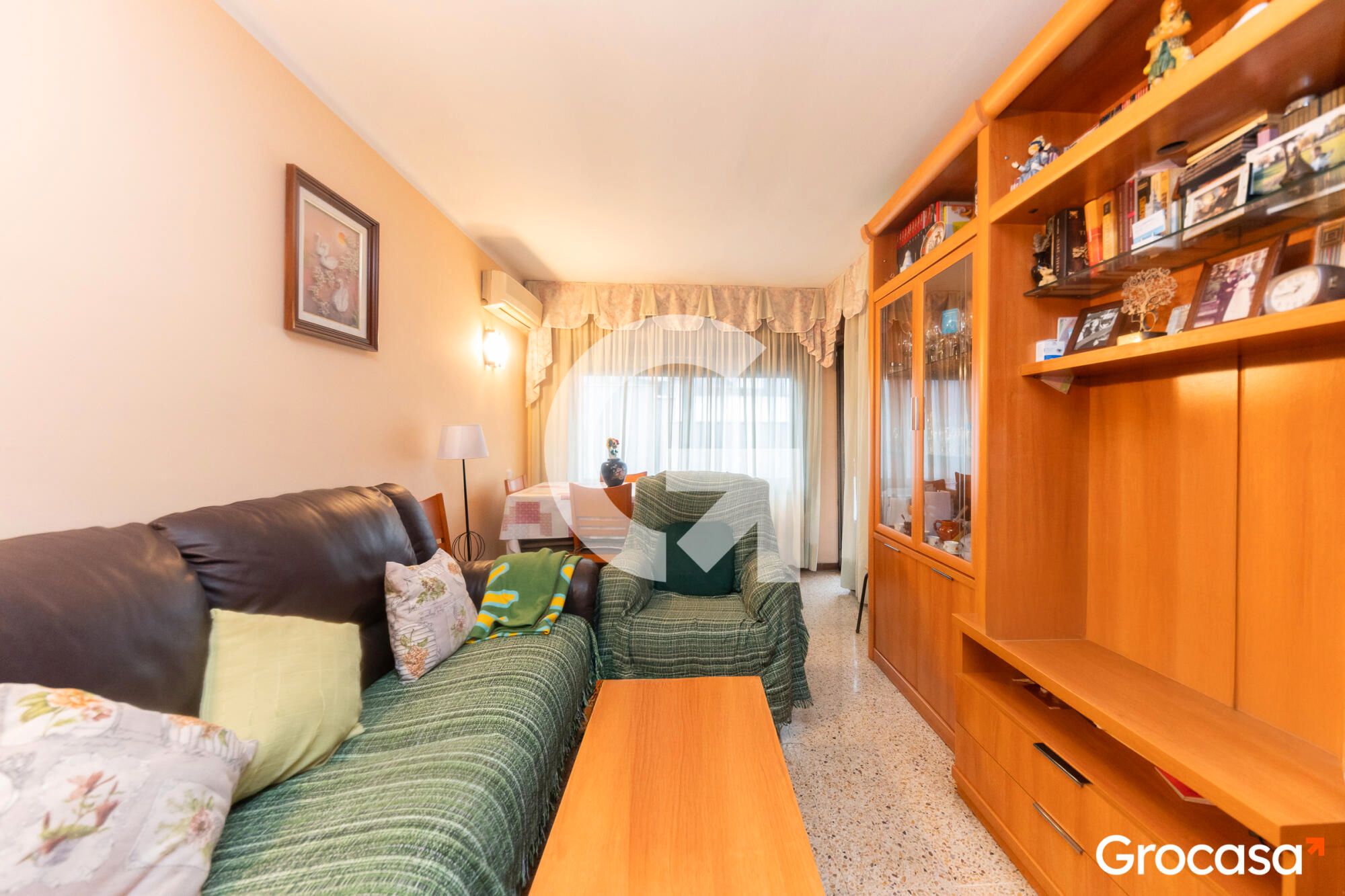 Habitación de Piso en venta en Sant Boi de Llobregat con Aire acondicionado, Calefacción y Amueblado