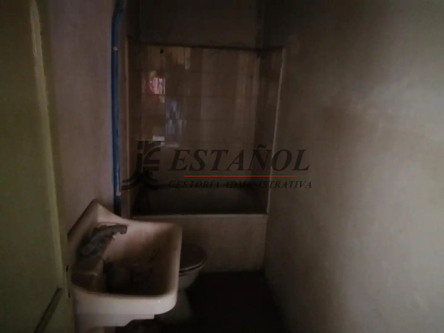 Bathroom of Detached homes for sale in Organyà